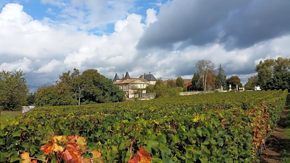 Logis Château Fleur de Roques