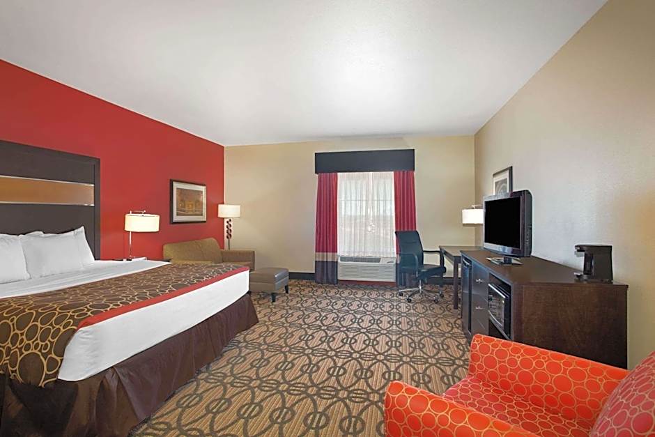 La Quinta Inn & Suites by Wyndham Pearsall