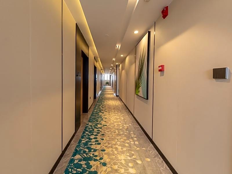 GreenTree Inn Zhejiang Jiaxing Honghe Town Busines