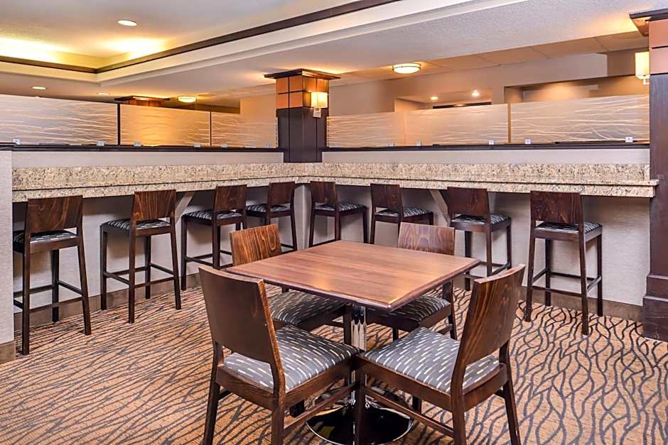 Holiday Inn Express Hotels & Suites Topeka West By IHG