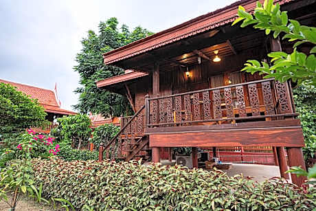 Villa with River View