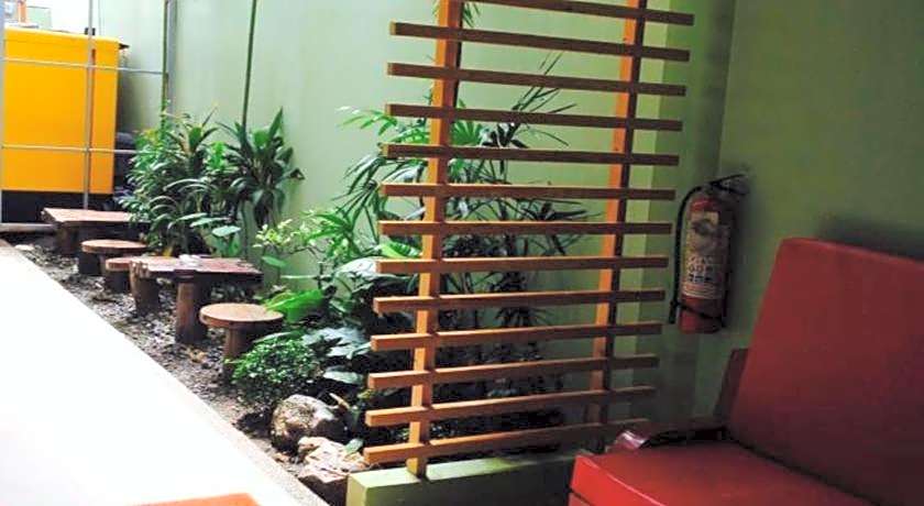 Shore Time Hotel Annex