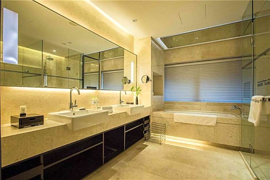 Photo 1 of 4 of Deluxe 2 Beds