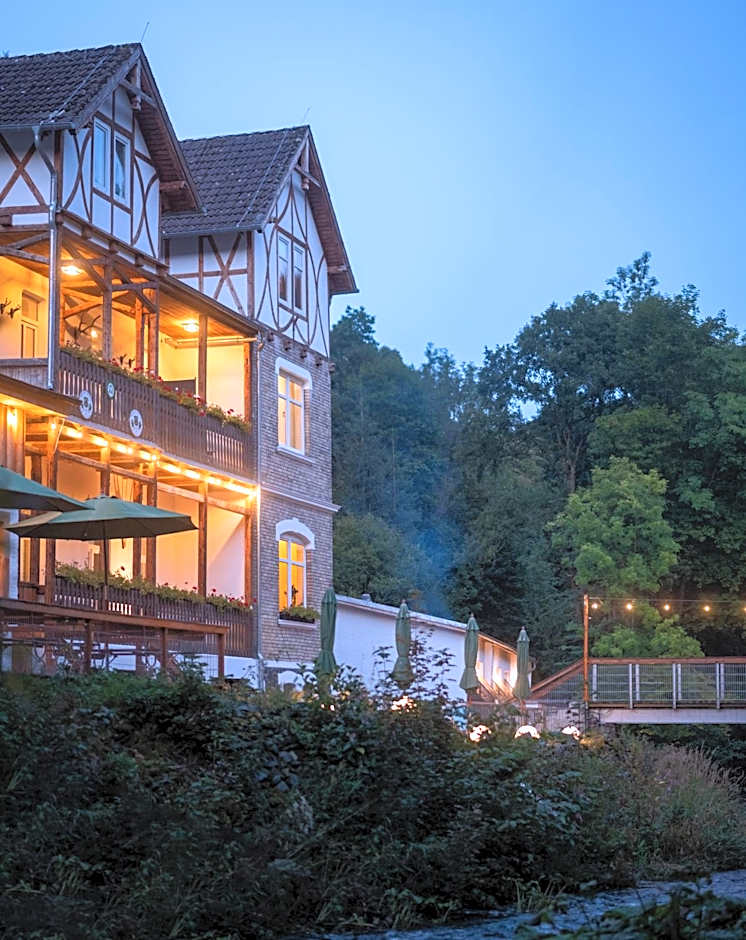 BODETALER BASECAMP LODGE - Naturerlebnis Lodge