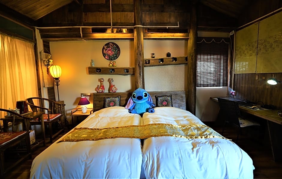 Lijiang Lvyeanjia Inn