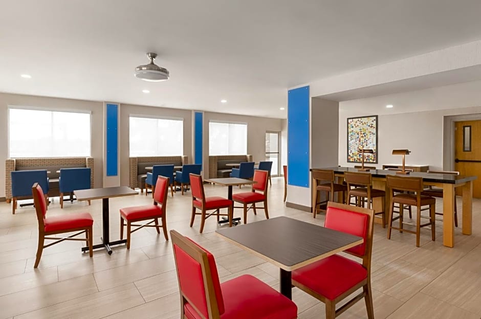 Holiday Inn Express Vero Beach-West By IHG