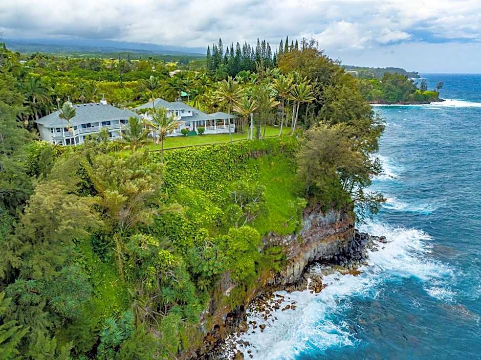Hamakua Hotel