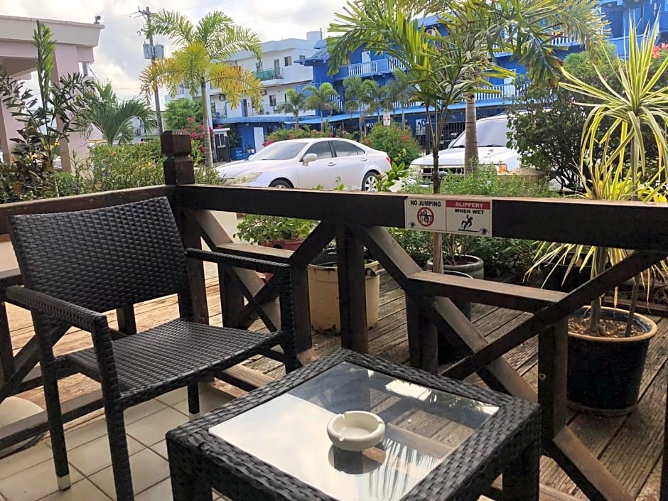 Holiday Saipan Hotel