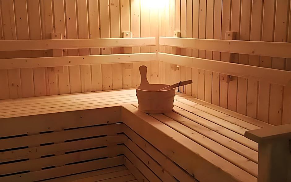 Madera Residence Sriracha