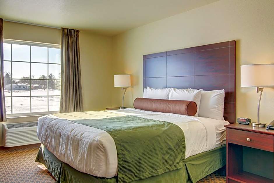 Cobblestone Inn & Suites - Carrington