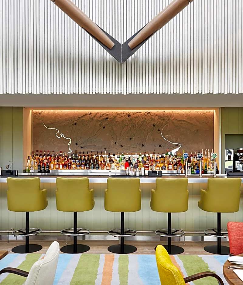 Another Place, The Machrie