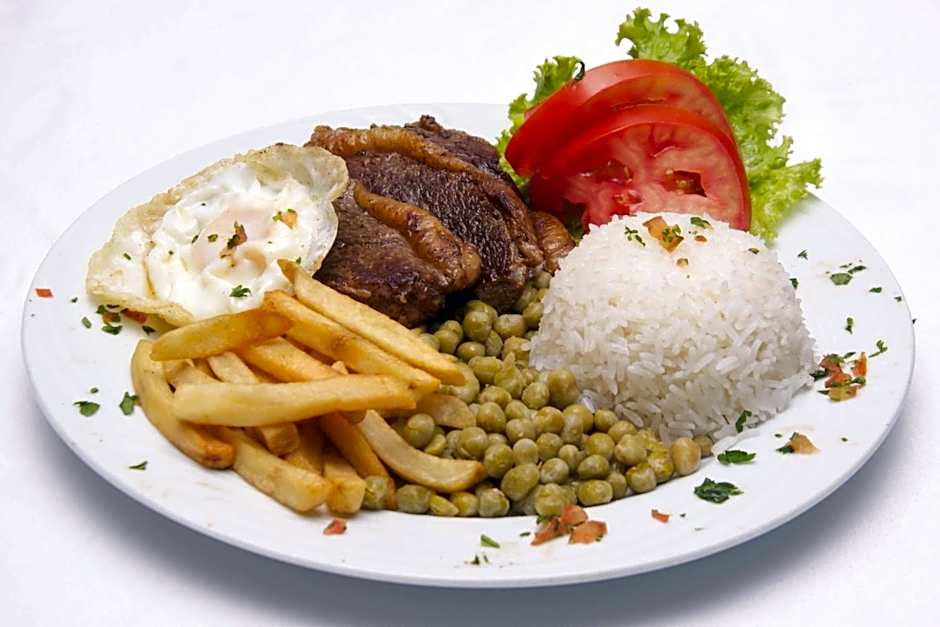 Bristol Exceler Plaza Hotel