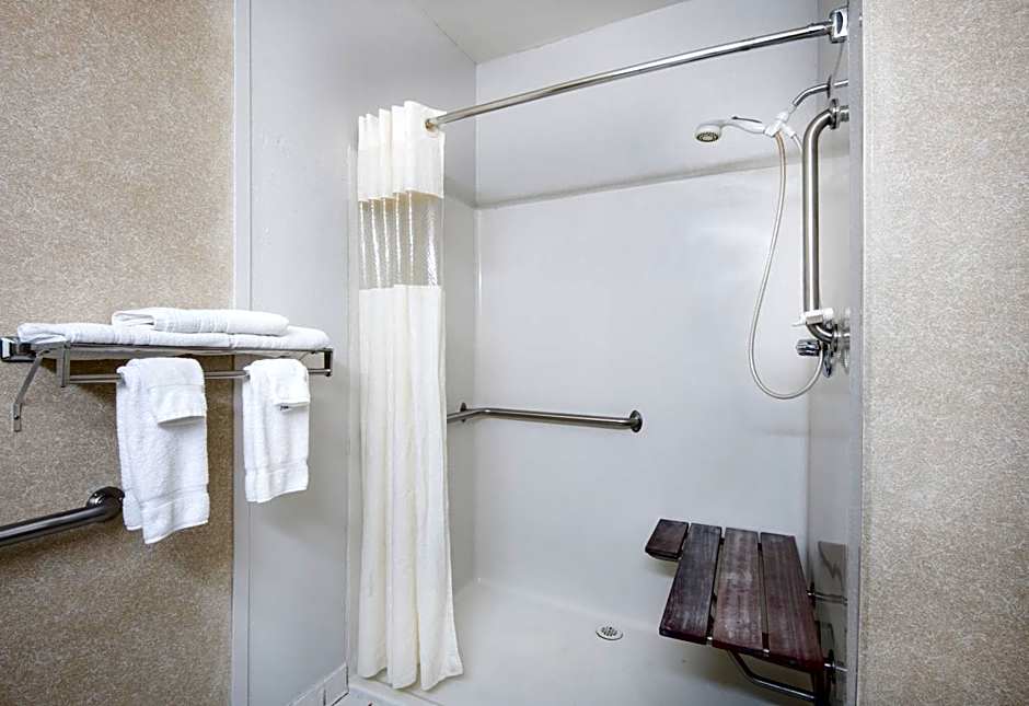 Baymont by Wyndham Casper East