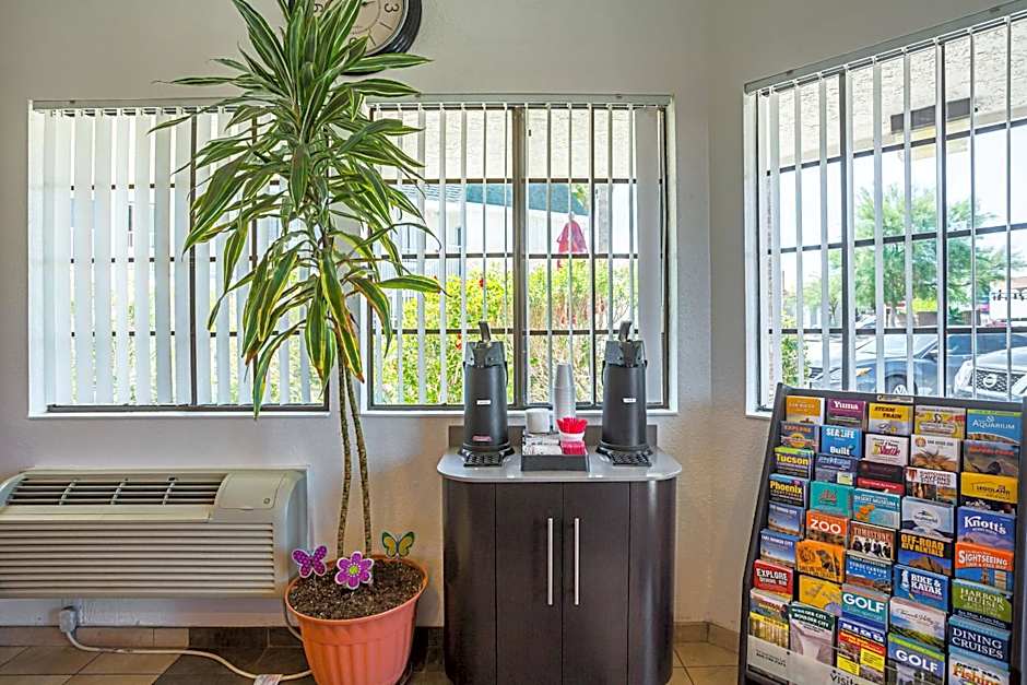 Motel 6-Yuma, AZ - East