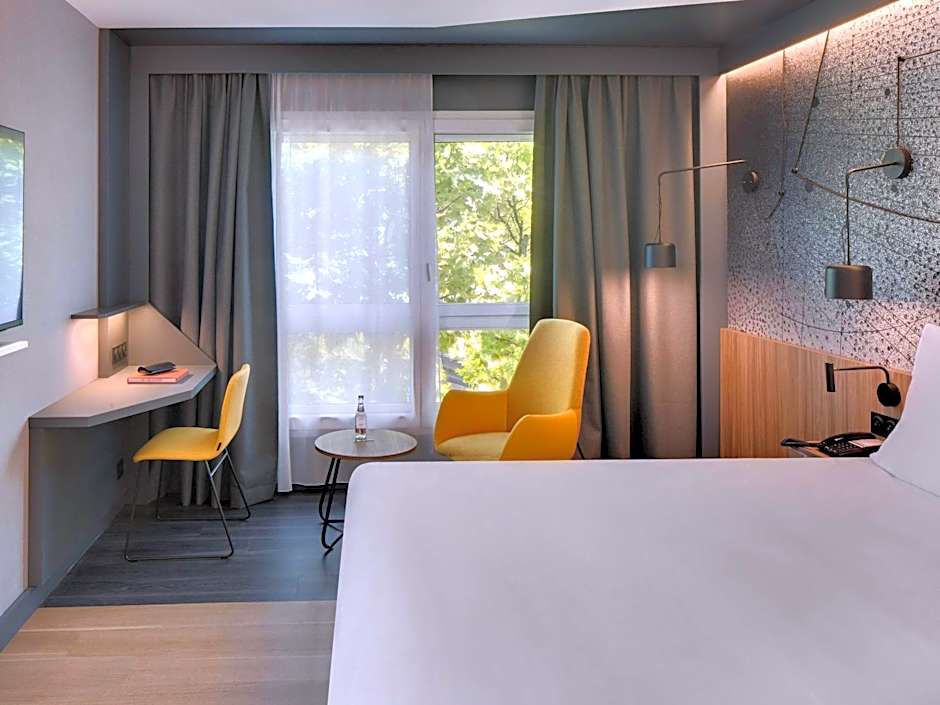 Mercure Montpellier Antigone Hotel