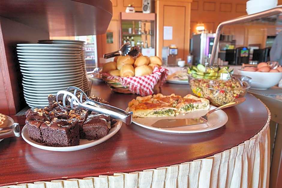 Hotel Villa Strassoldo "Ex Attianese Hotel Restaurant"