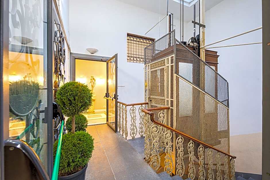 Hotel Bijou Roof Terrace