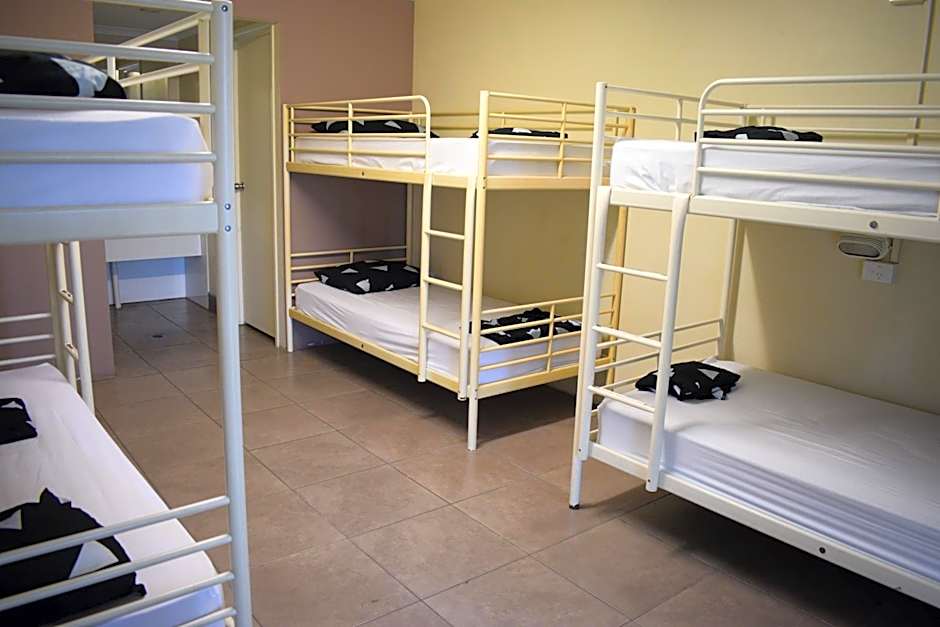Flashpackers Hervey Bay Hostel