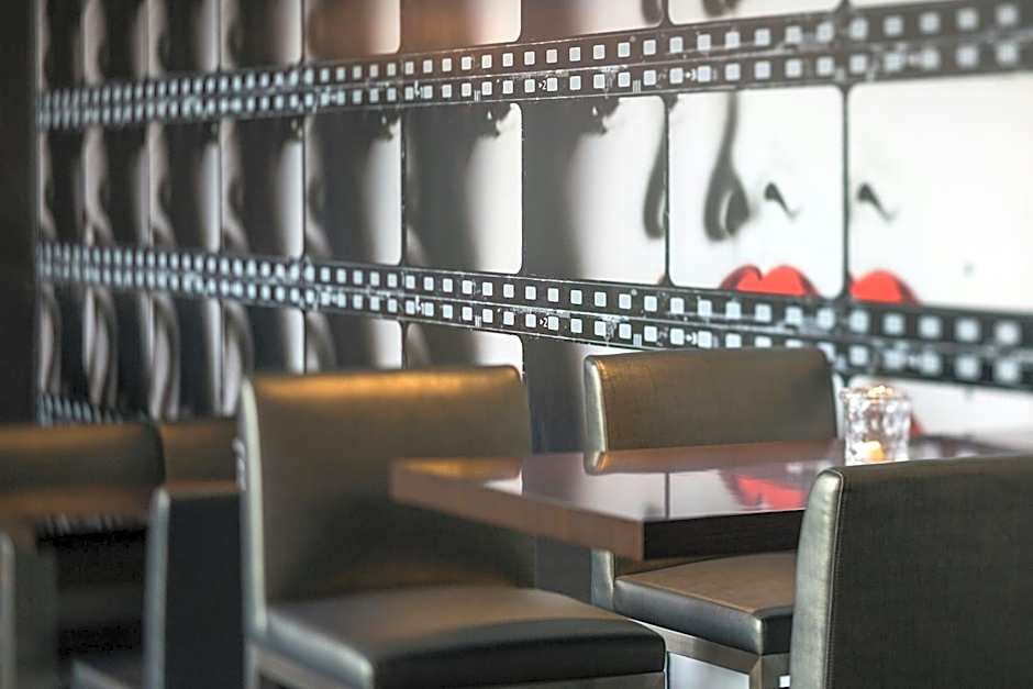 SpringHill Suites by Marriott Los Angeles Burbank/Downtown