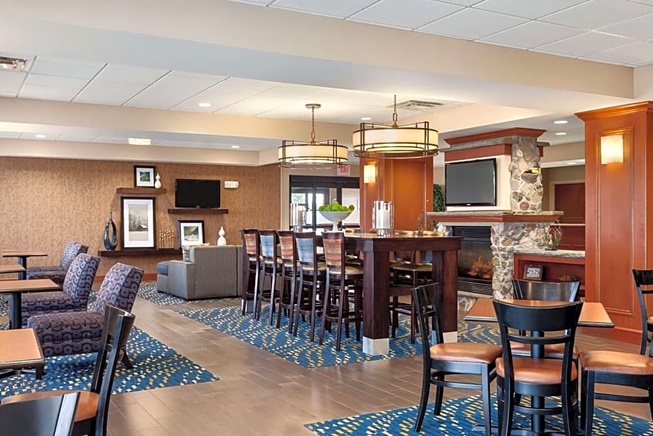 Hampton Inn By Hilton Watertown