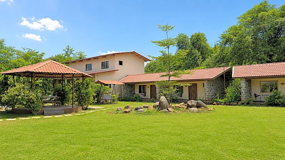 CASA AMORA by VIBESCAPES