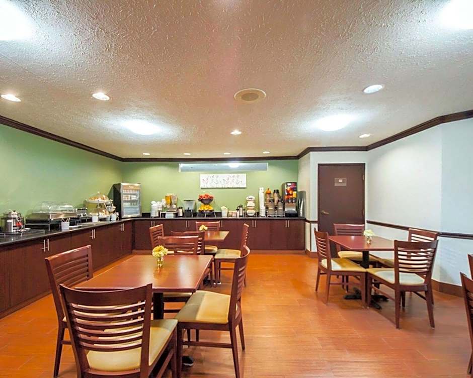 Sleep Inn & Suites Edmond near University