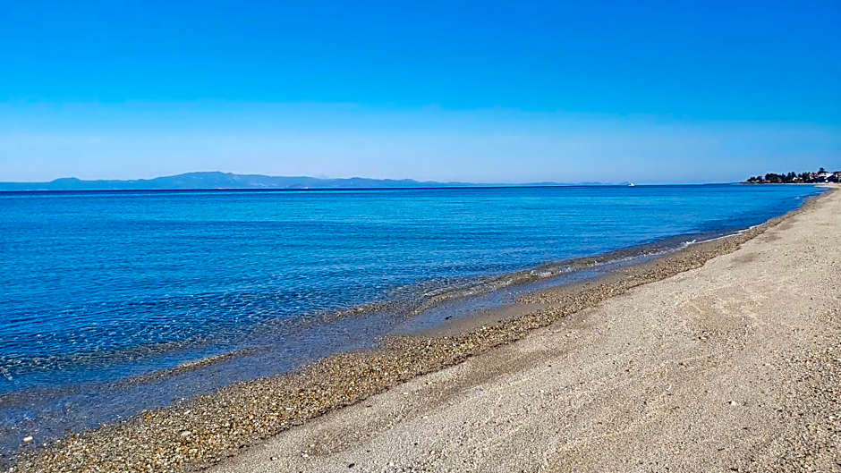 Akrogiali Exclusive Hotel (Adults Only)