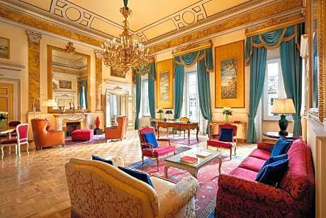 Royal Suite, Suite, 1 King, Balcony