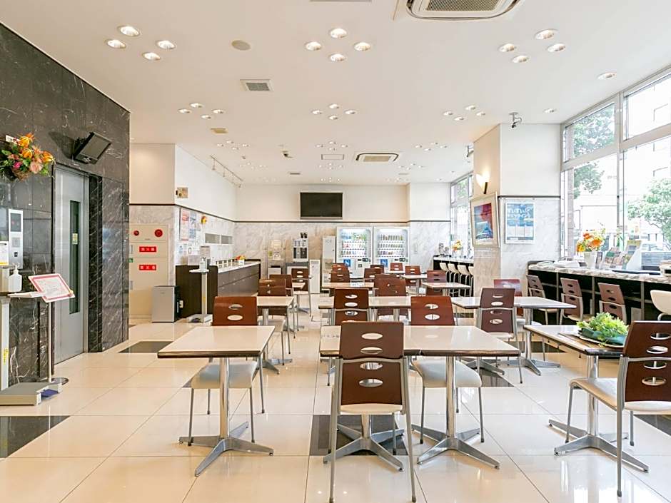 Toyoko Inn Osaka Kadoma-shi Ekimae