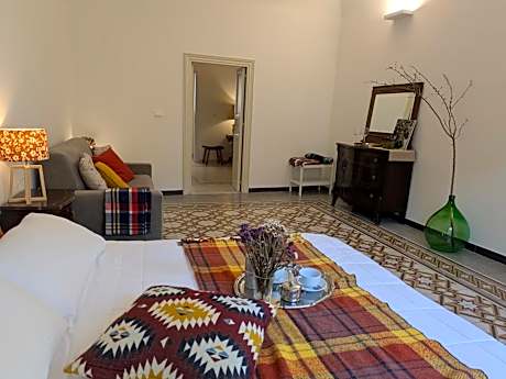 Quadruple Room with Private Bathroom