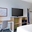 Spark by Hilton California Lexington Park
