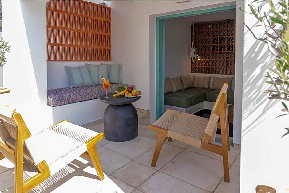 Alidian bay Suites Leros