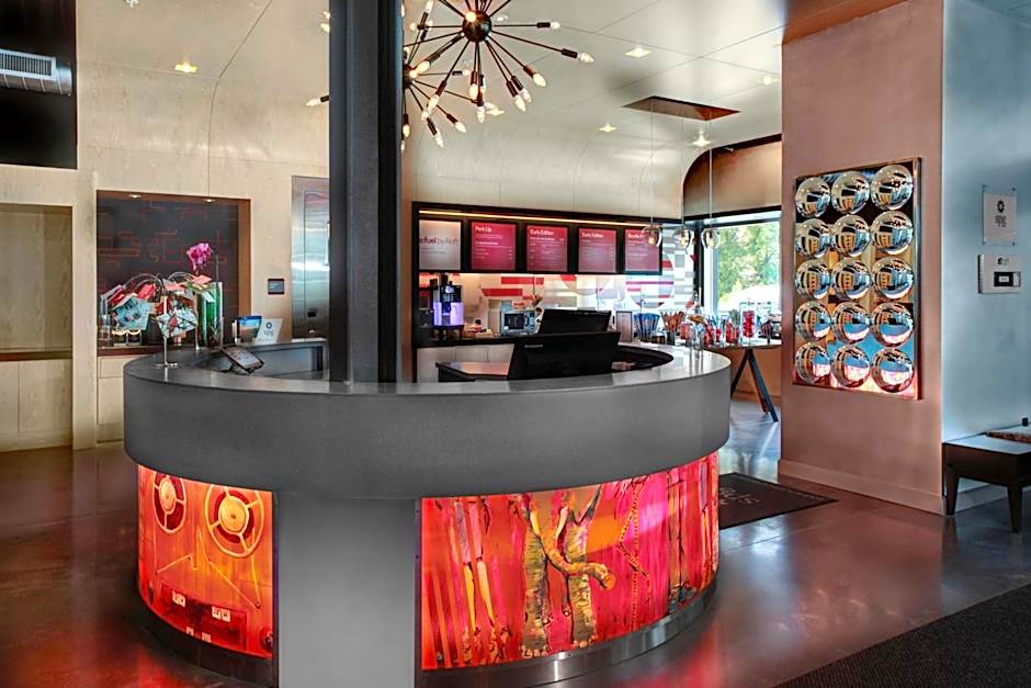 Aloft Raleigh Durham Airport Brier Creek