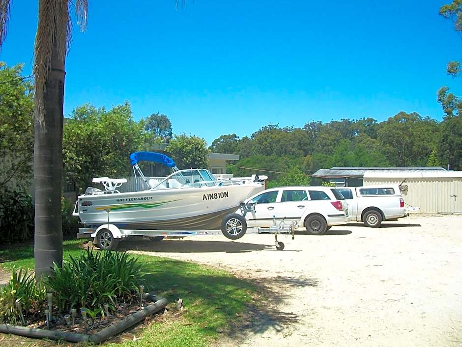 Top of the Lake Holiday Units