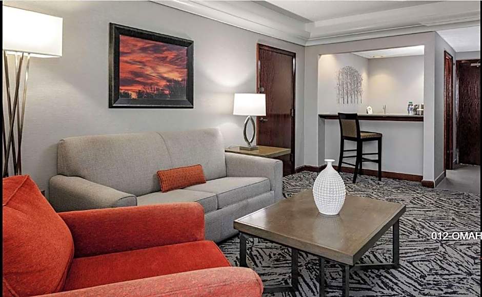 DoubleTree By Hilton Omaha Downtown