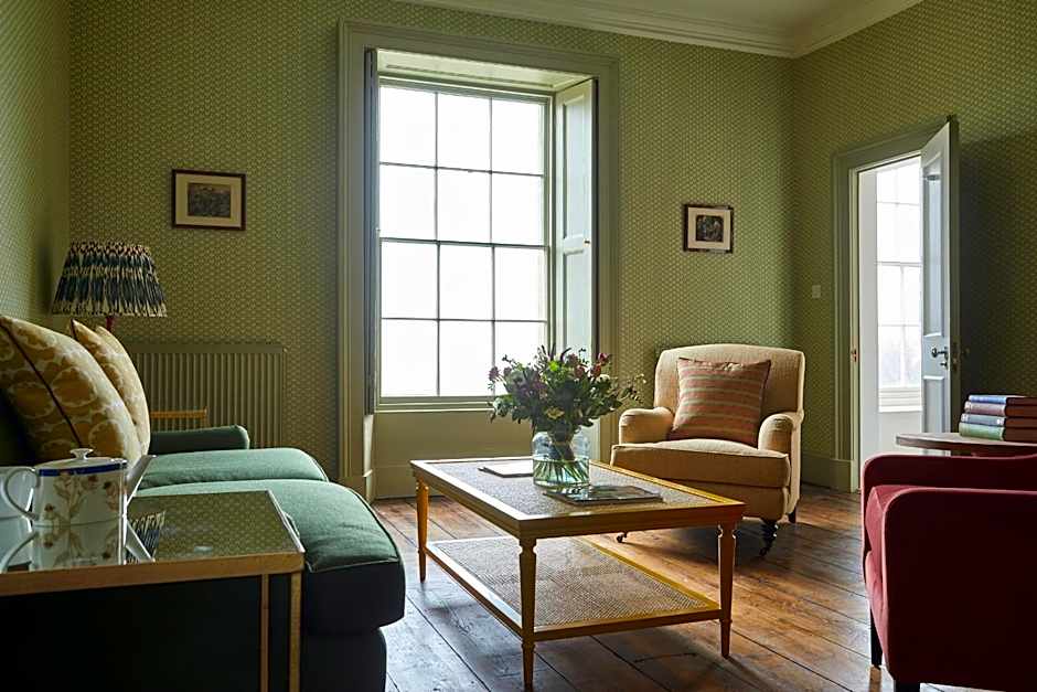 The Retreat, Elcot Park