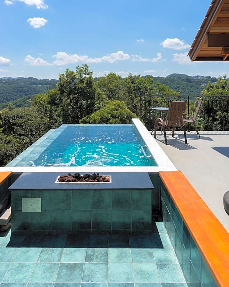 Vovô Emílio Chalés