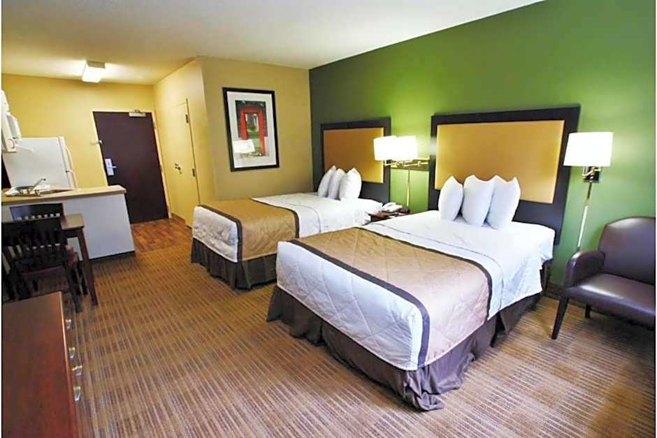 Studio 6 Corporate Extended Stay Chicago Lisle IL