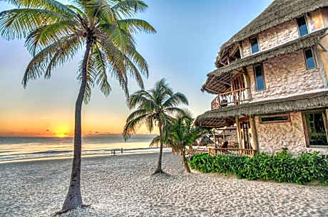 Alaya Tulum by Ahau Collection