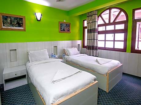 Twin Room with City View