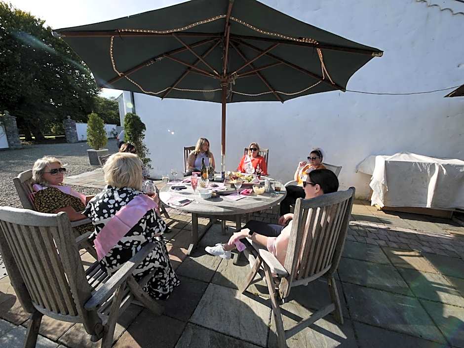The Carriage Houses at Beechpark House