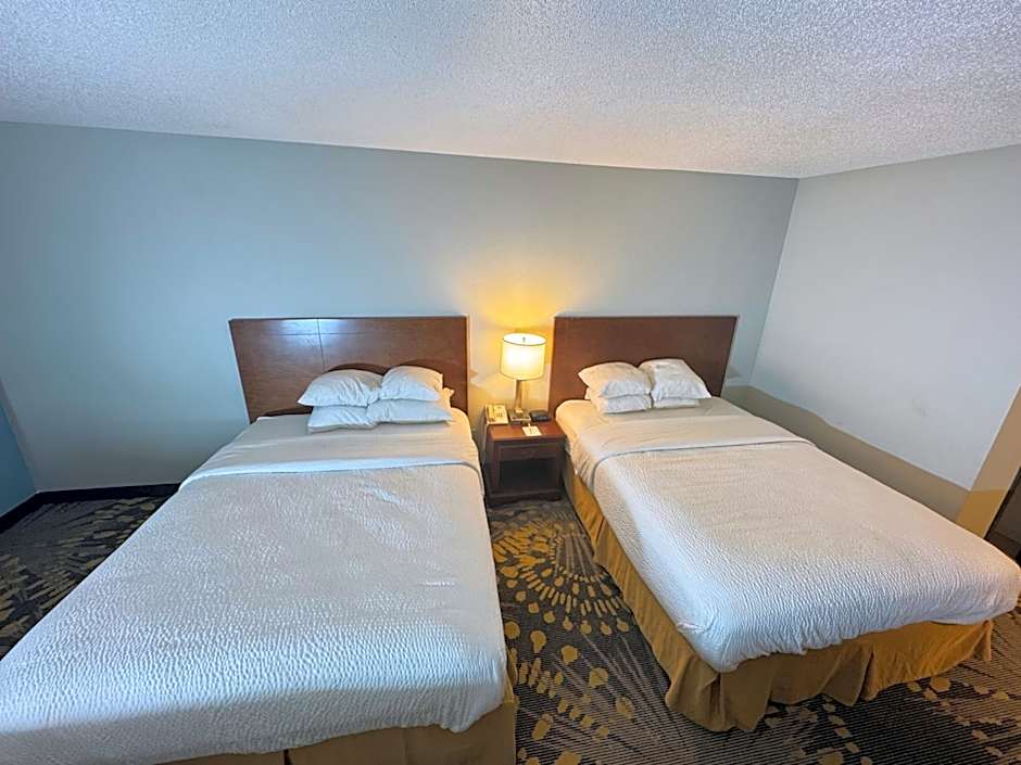 Days Inn by Wyndham Salina I-70