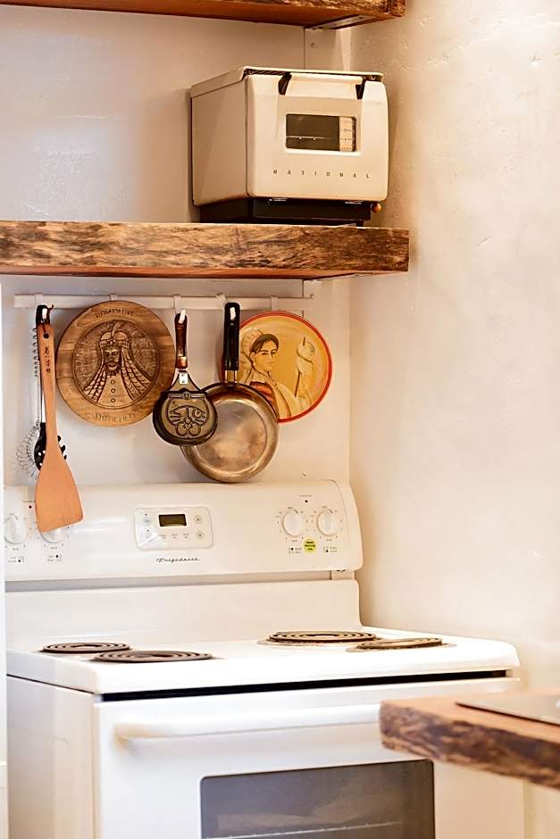 May Rooms Taipei NTU