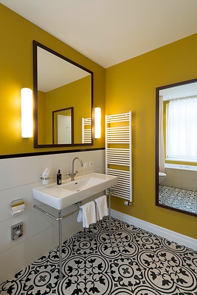 Blue City Boutique Hotel