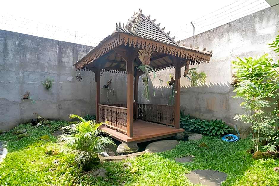 RedDoorz Syariah near RSUD Kota Malang