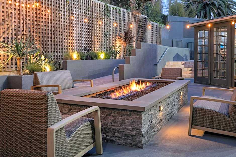 Courtyard by Marriott Los Angeles Century City/Beverly Hills