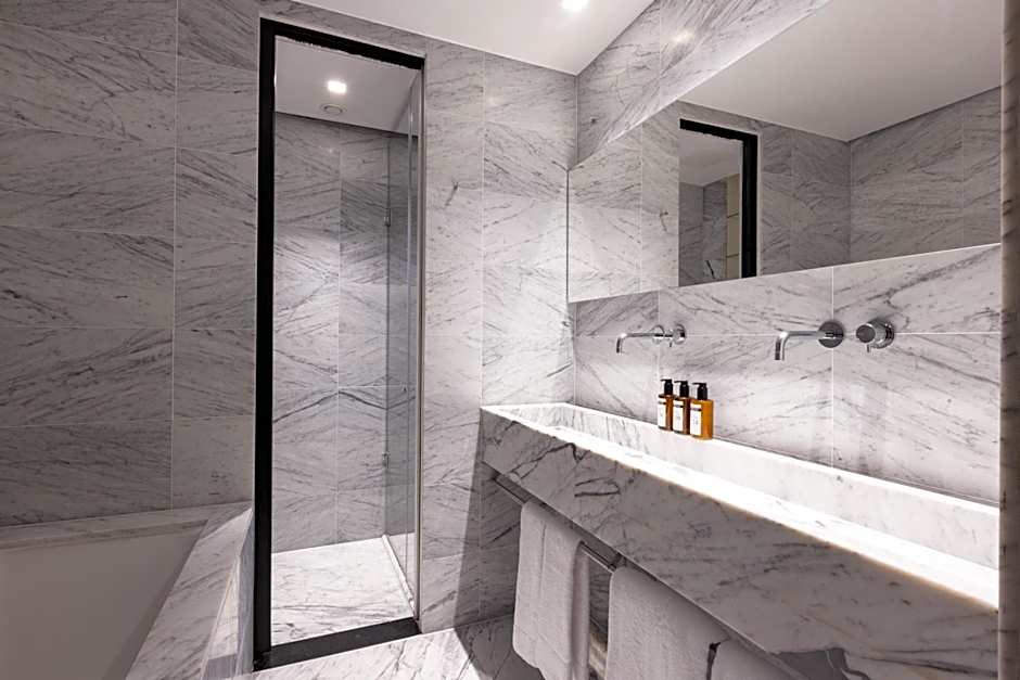 La Suite West - Hyde Park