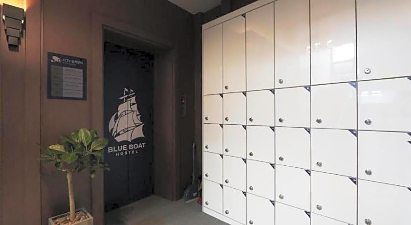 Blueboat Hostel Jeonju (Korea Quality)
