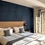 Hotel de L'Abbaye Le Tronchet - Handwritten Collection