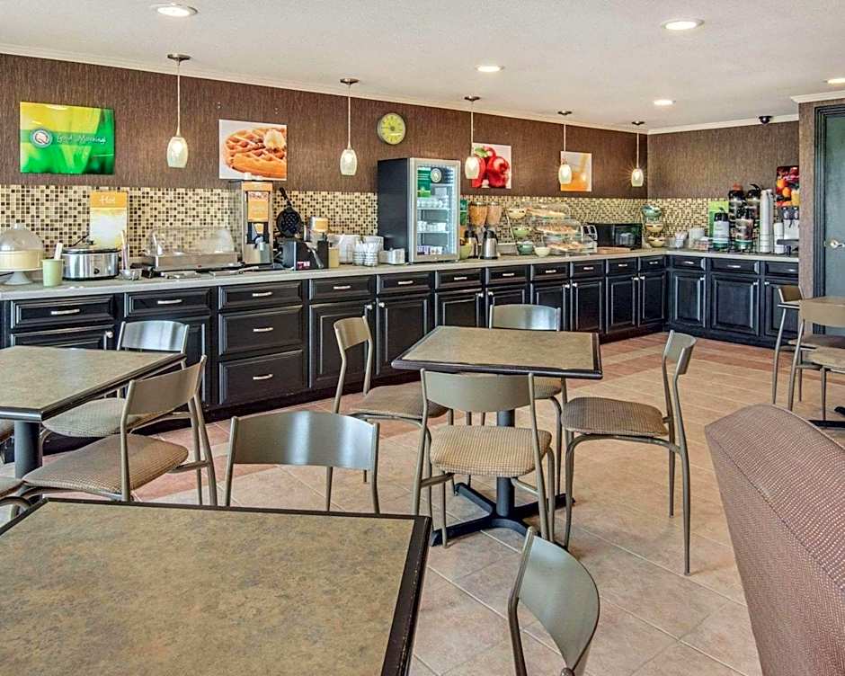 Quality Inn Mt. Pleasant